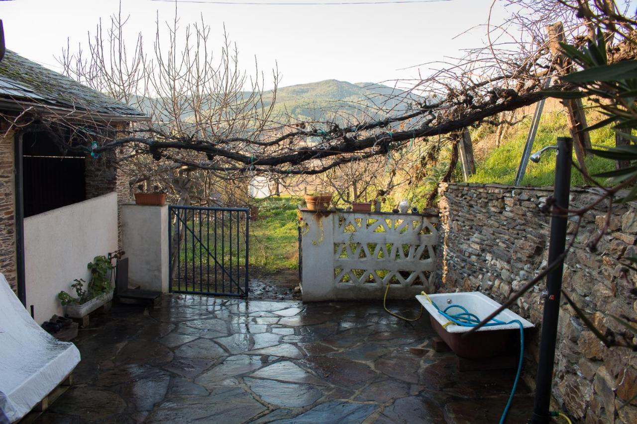 Casa Castane Casa de hóspedes Puente de Domingo Florez Exterior foto